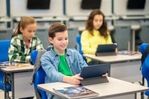 Read more about the article Tech Must-Haves for Students: Back to School Tech Guide 2024