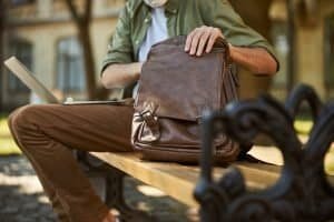 Read more about the article Reviewing Trendy Laptop Bags