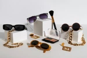 Read more about the article Trending Fashion Accessories This Season