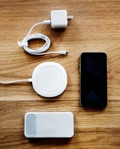 Read more about the article Wireless Charging Tech for Computer Accessories