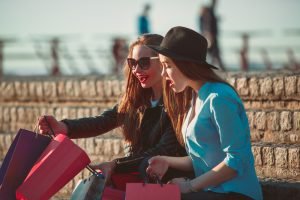 Read more about the article Holiday Shopping Guide: Finding the Best Deals