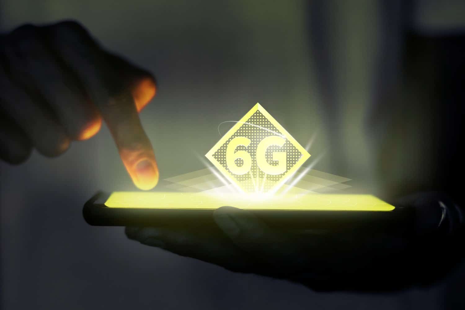 The Impact of 5G on Smartphone Usage