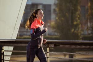 Read more about the article Athleta’s Athletic Wear: Empowering Movement in 2024