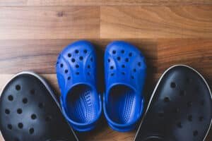 Read more about the article Step into Comfort with Crocs US’s Latest Styles for 2024