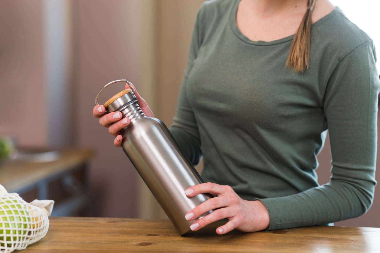 Read more about the article Hydro Flask’s Hydration on the Go: Keeping Cool in 2024