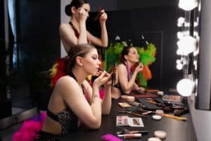 Read more about the article Sephora Canada’s Beauty Trends: The Latest in Makeup for 2024