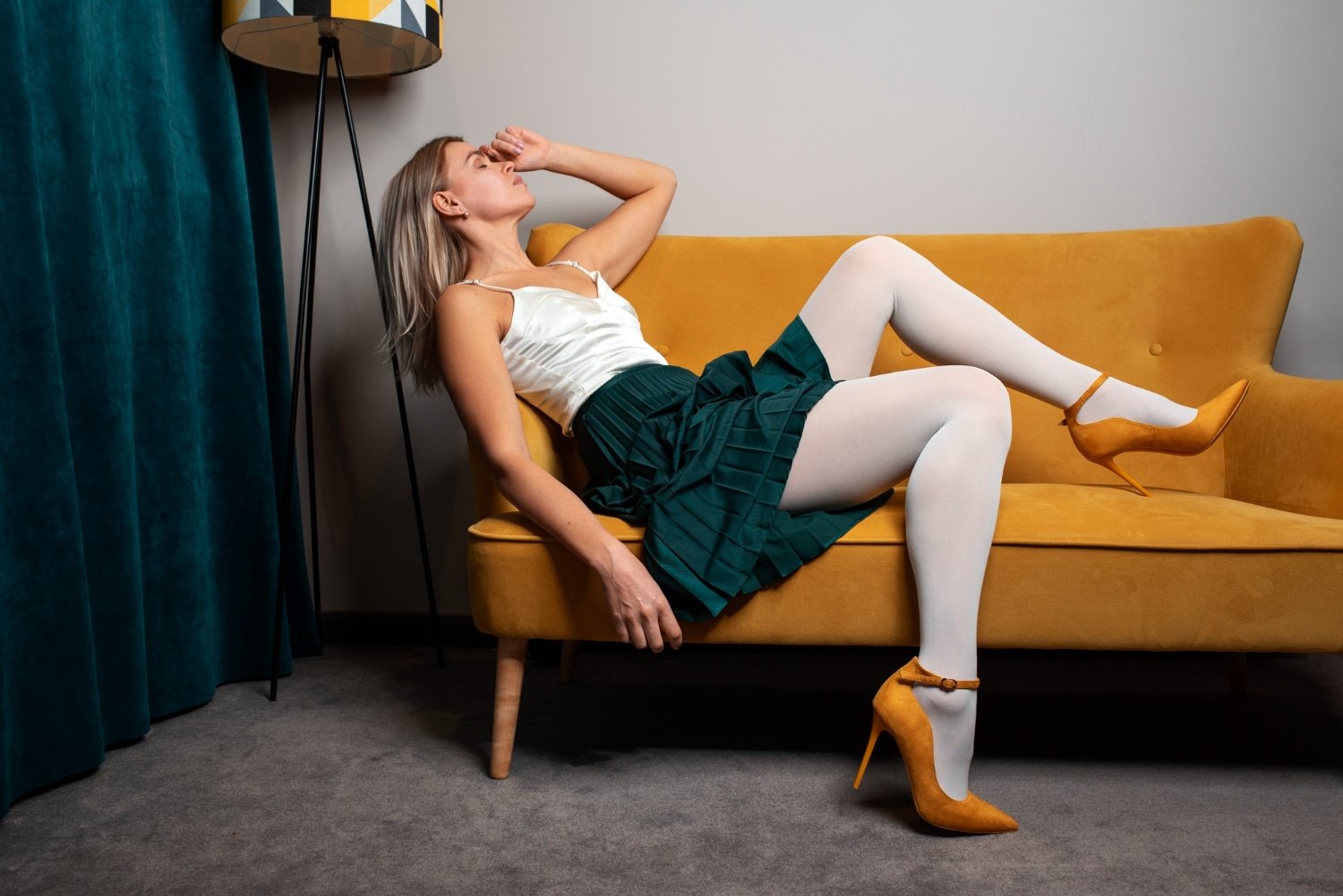 Read more about the article Reinvent Hosiery With Sheertex: Unbreakable Tights For Every Occasion In 2024