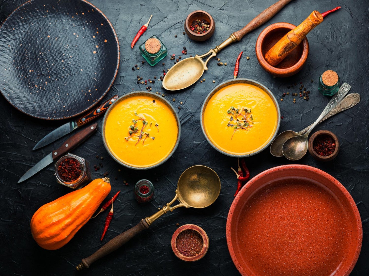 Le Creuset’s Culinary Color: Cookware Trends for 2024