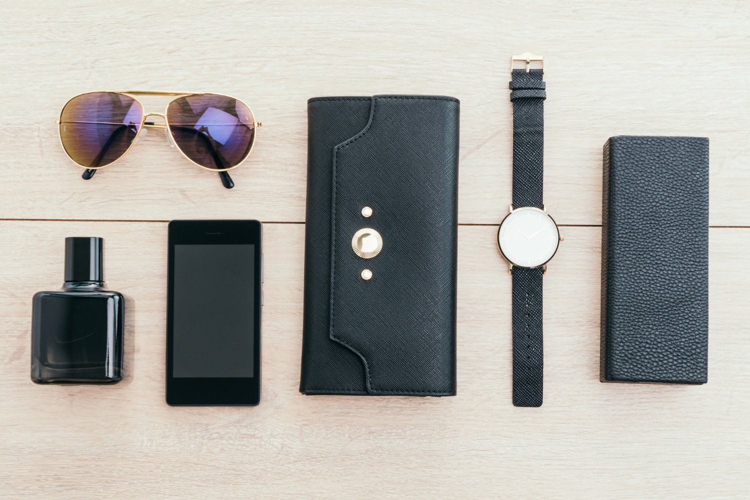 Read more about the article Bellroy’s Sleek Accessories: Streamlining Your Essentials in 2024