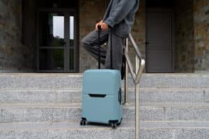 Read more about the article Monos Travel Luggage for the Modern Traveler