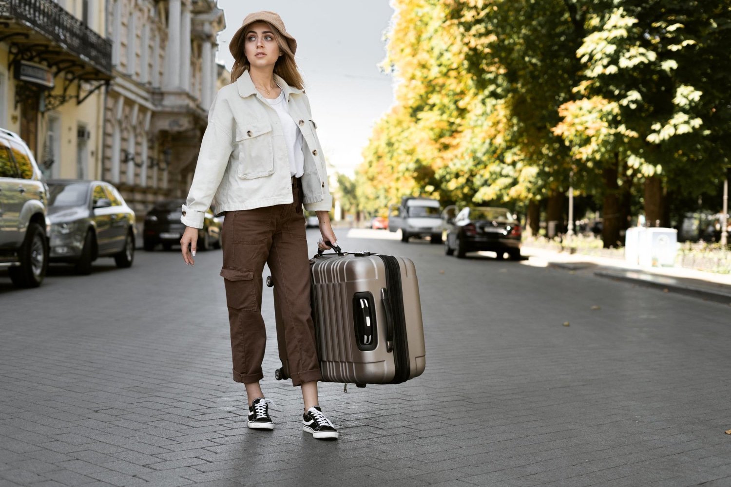 Read more about the article Rimowa: The Art of Travel with Luxury Luggage