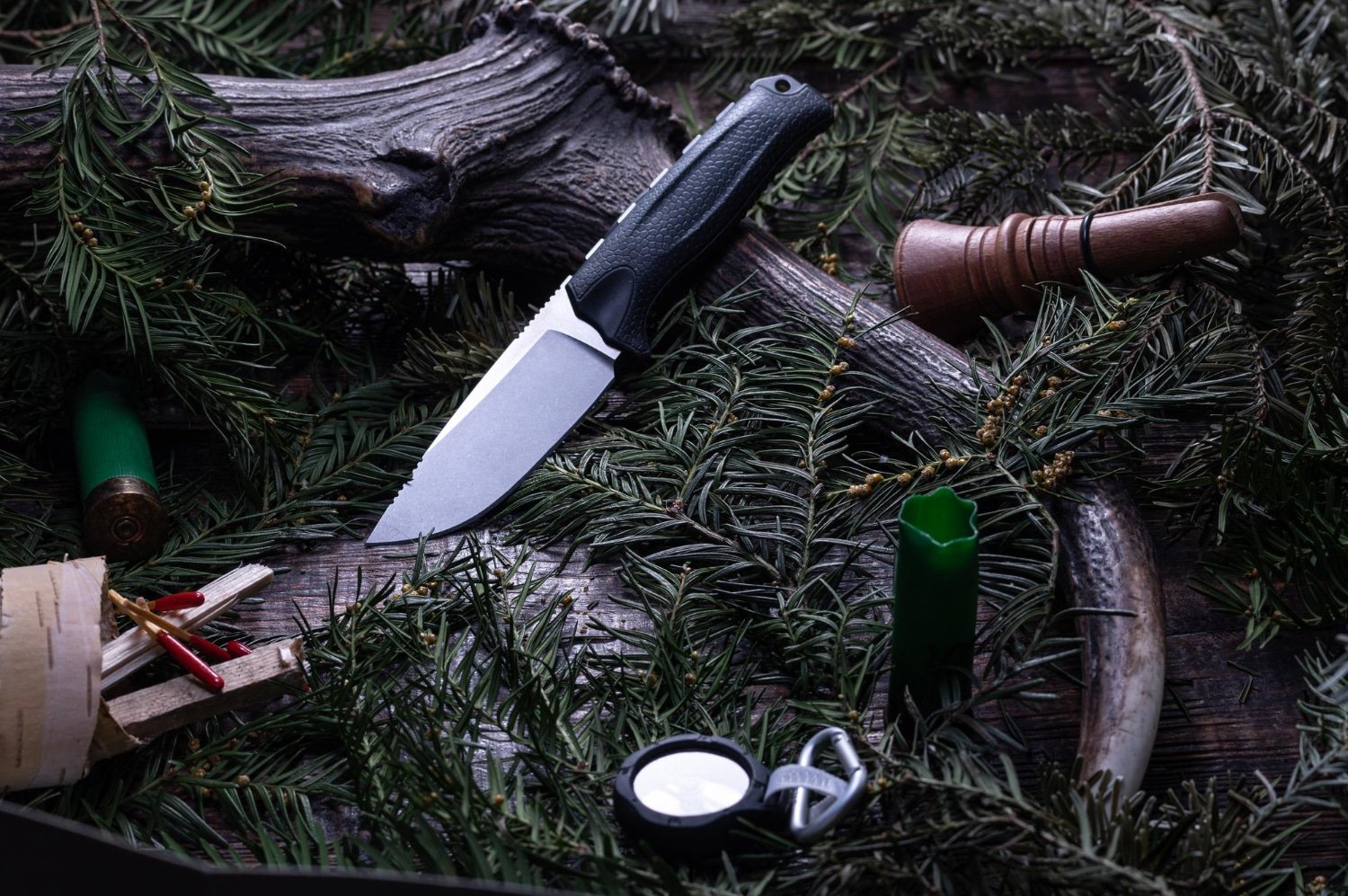 You are currently viewing Gear Up With Montana Knife Company: Handcrafted Knives For The Outdoors In 2024