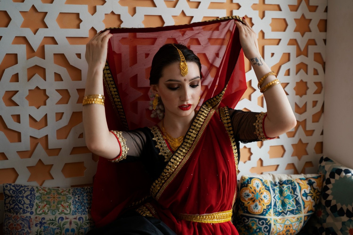 You are currently viewing Celebrate Indian Tradition With Suta [CPS] IN’s Authentic Sarees