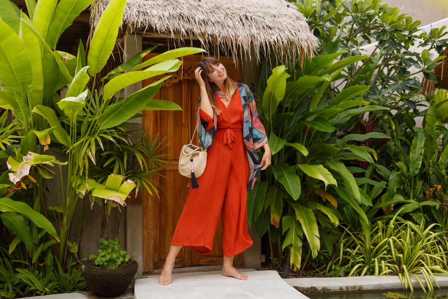 You are currently viewing Island Vibes with Ted Baker (Canada): Fashion and Accessories with a Tropical Twist in 2024