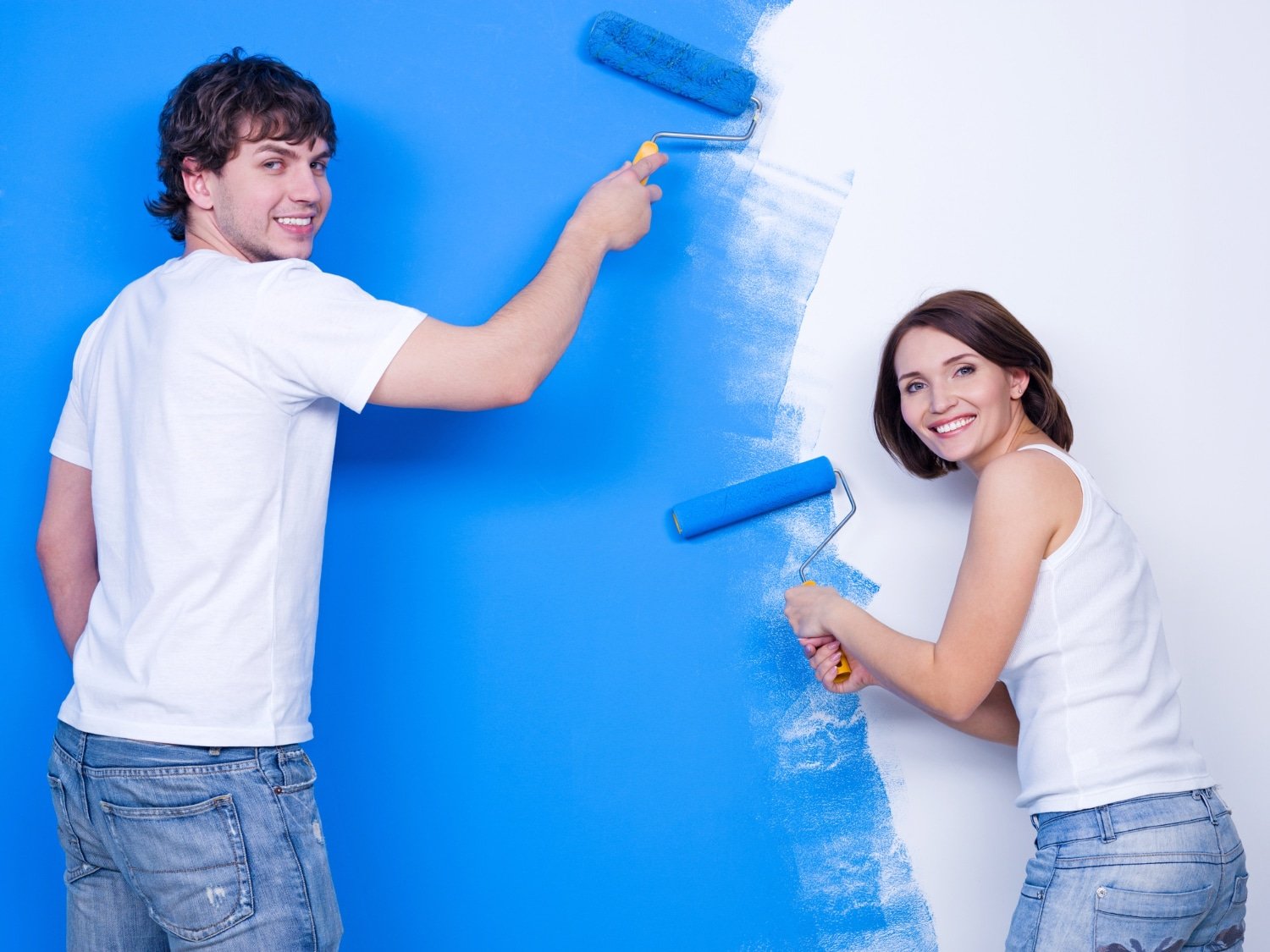 Transform Your Walls with Backdrop: Premium Paints and Supplies in 2024