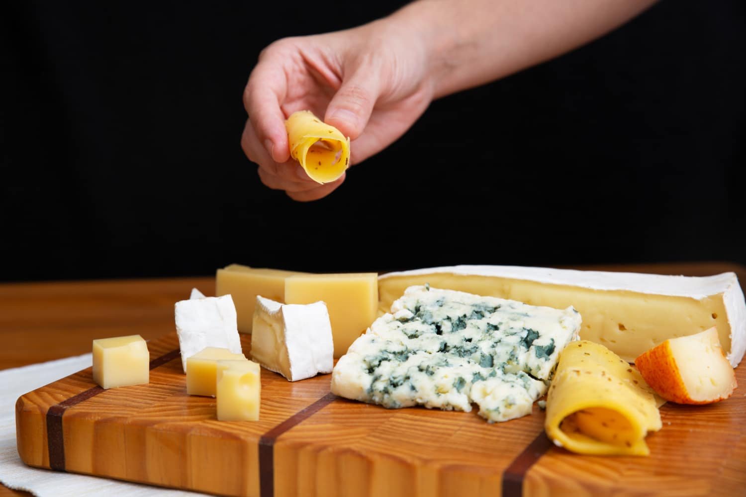 Satisfy Your Cheese Cravings With cheesegeek: Artisan Cheese Selections In 2024