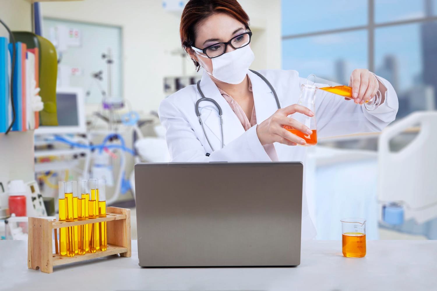 Pharmacy Simplified: Chemist Click’s 2024 Online Prescription Services