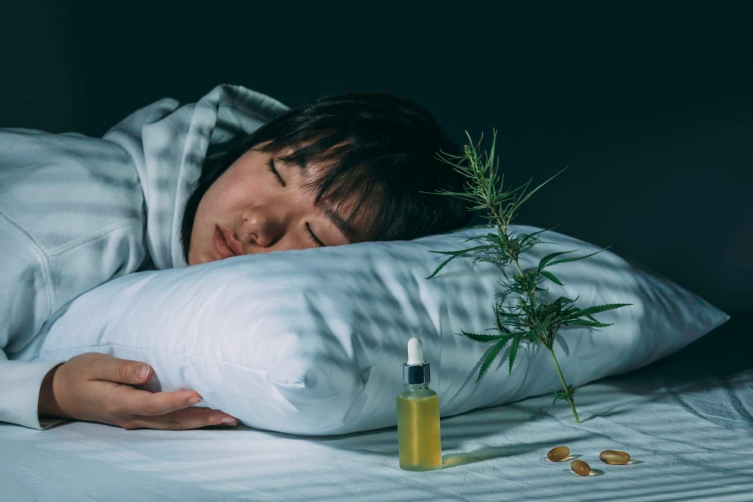Sleep Serenity: Dreem Distillery’s 2024 CBD Sleep Solutions