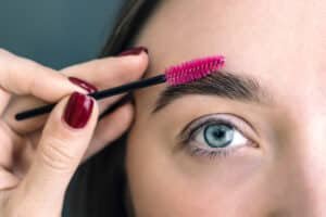Read more about the article Flutter Away With FlutterHabit: Long-Lasting Faux Lashes In 2024
