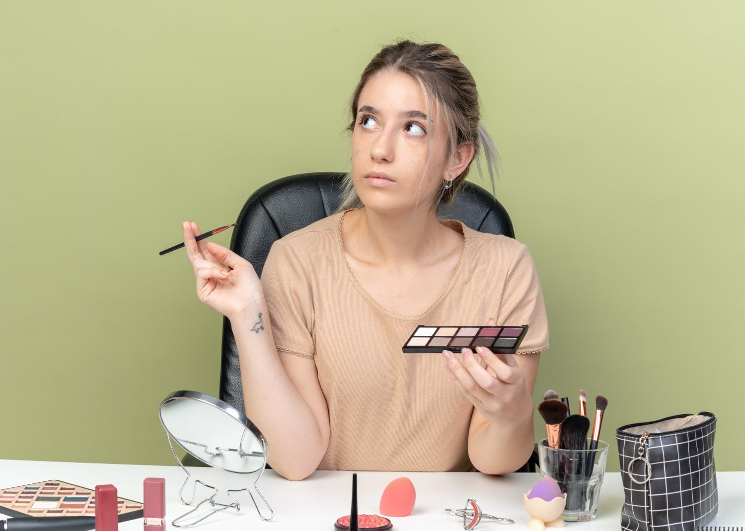 Defining Beauty: Refy Beauty US’s 2024 Makeup Essentials