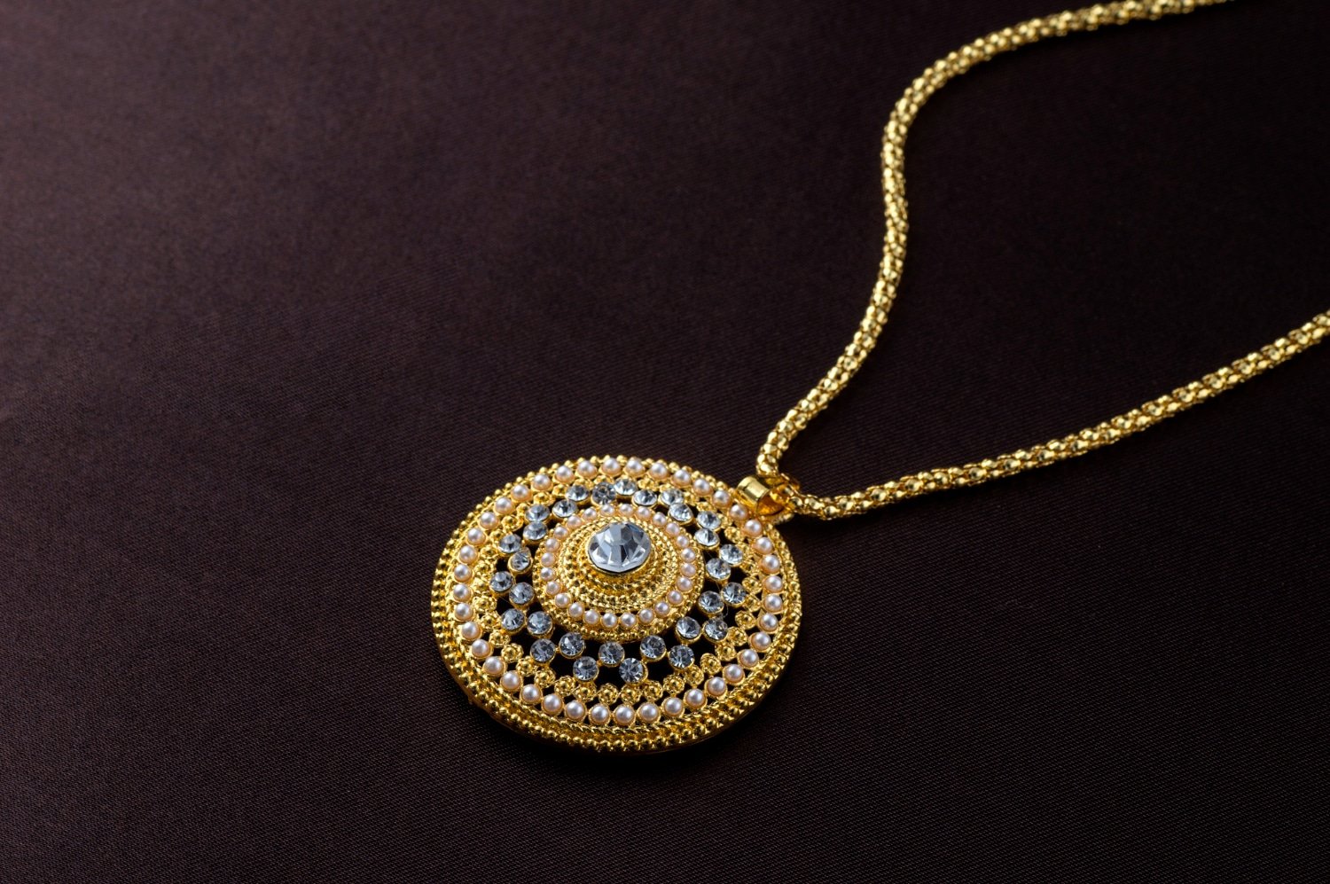 Adorn Yourself With Silpada: Handcrafted Jewelry With A Modern Twist In 2024
