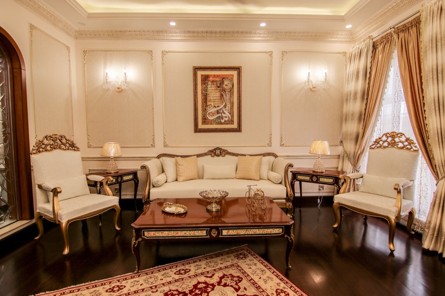 You are currently viewing Decorate Luxuriously with One Kings Lane’s Home Décor