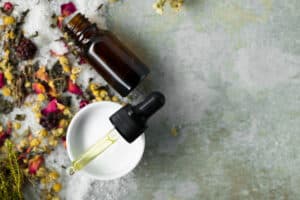 Read more about the article MOOD INNOVATIONS LLC: The Best Essential Oil Blends for Relaxation and Well-Being